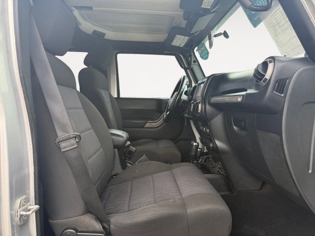 Used 2011 Jeep Wrangler Unlimited Sport AWD/4WD image 10