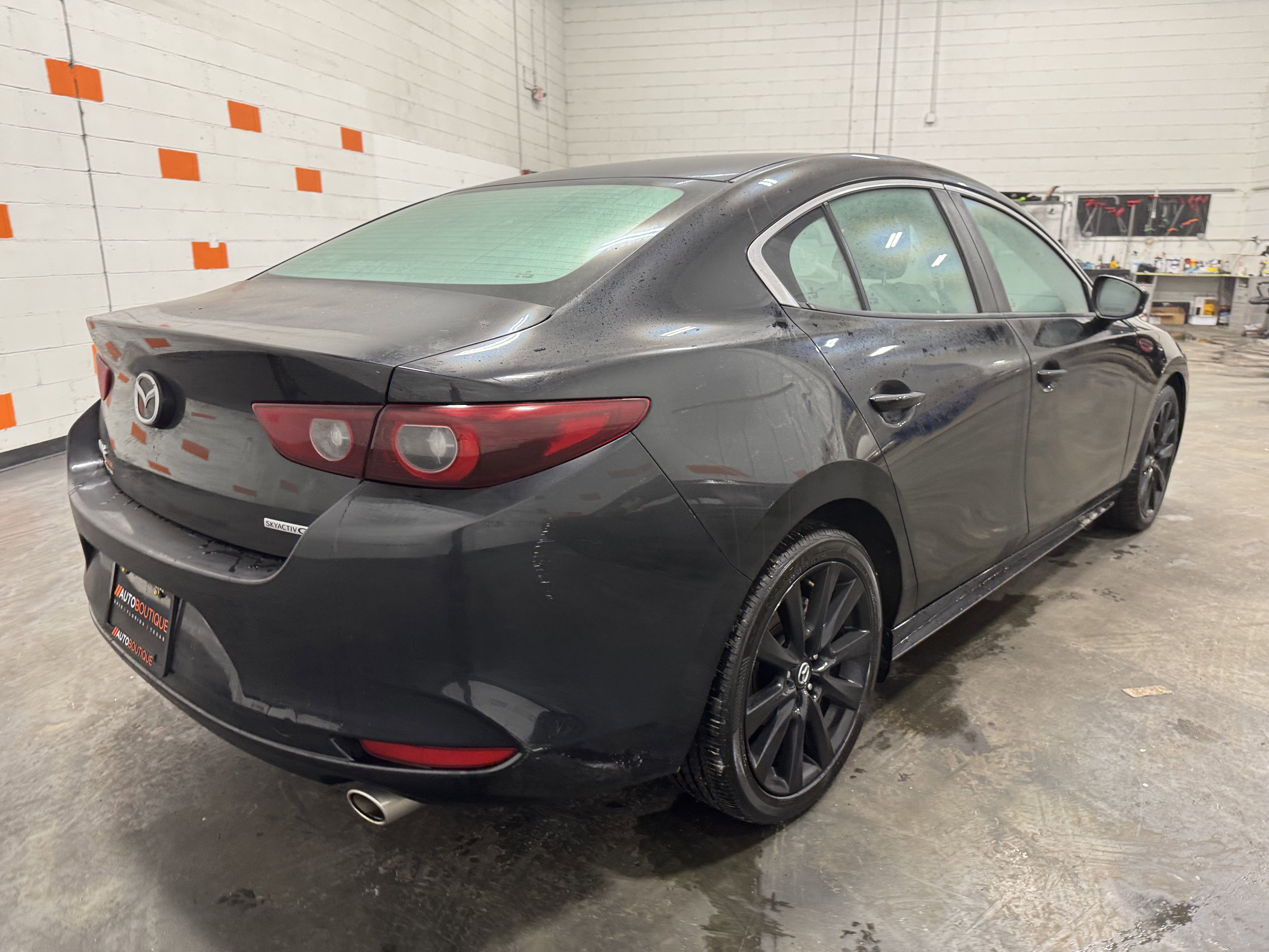 Used 2024 MAZDA MAZDA3 s image 17