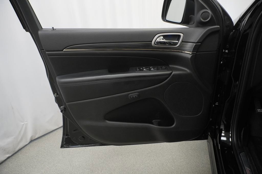 Certified 2020 Jeep Grand Cherokee Limited X image 42