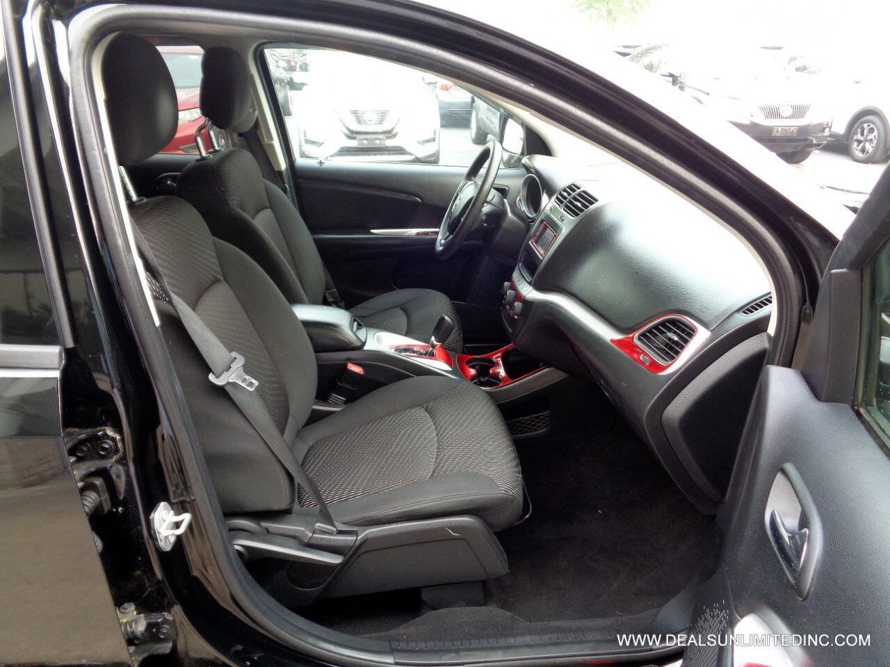 Used 2015 Dodge Journey SE w/ Flexible Seating Group AWD/4WD image 18