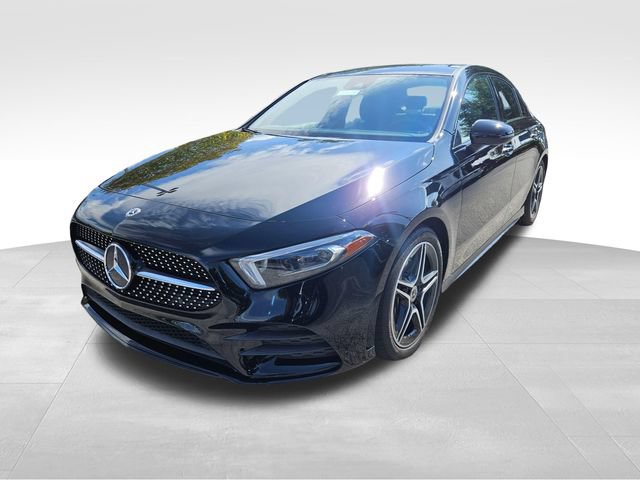 Certified 2022 Mercedes-Benz A 220 4MATIC w/ AMG Line 360° Tour