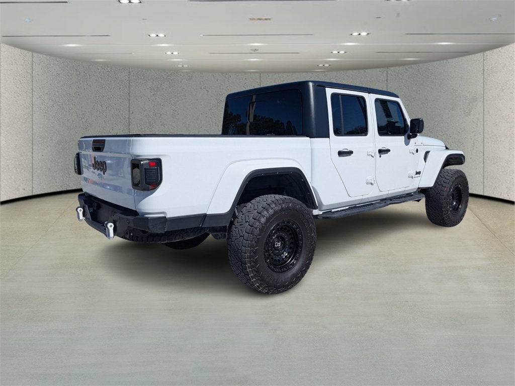 Used 2024 Jeep Gladiator Sport image 3