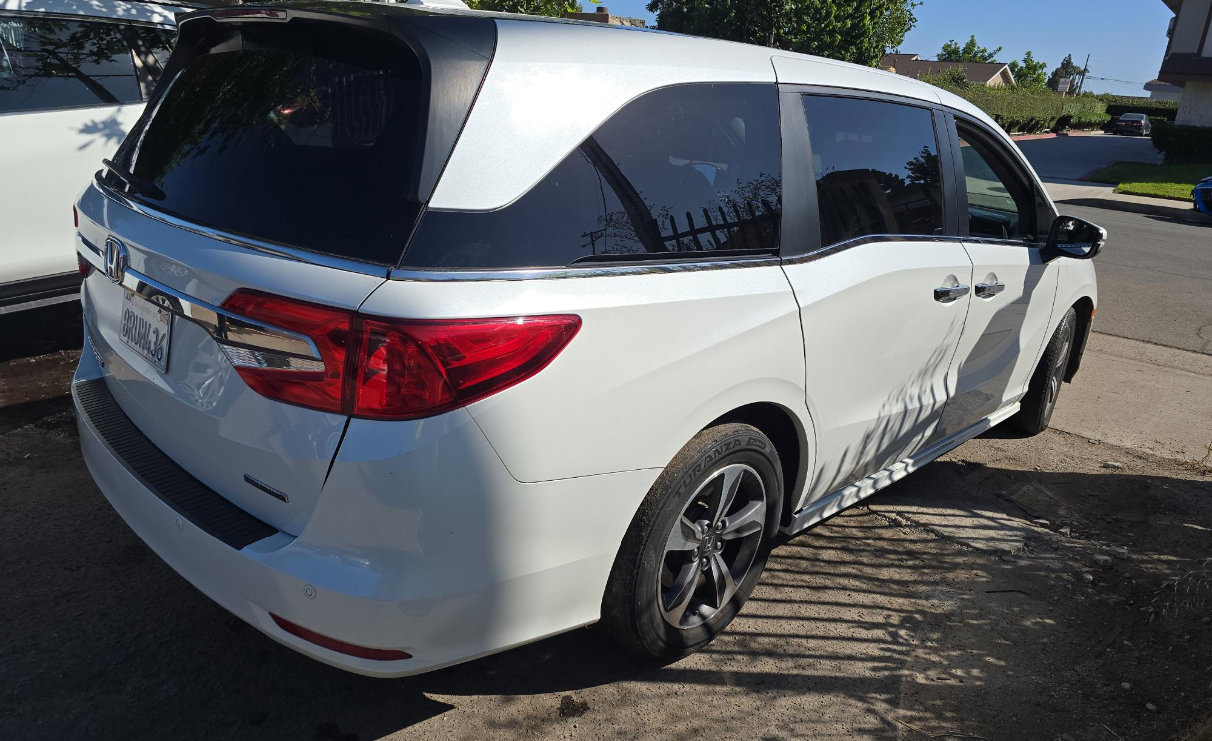Used 2020 Honda Odyssey Touring image 4