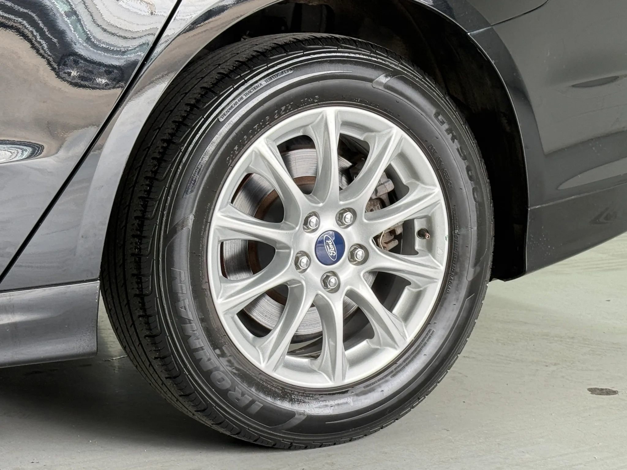 Used 2018 Ford Fusion S image 18