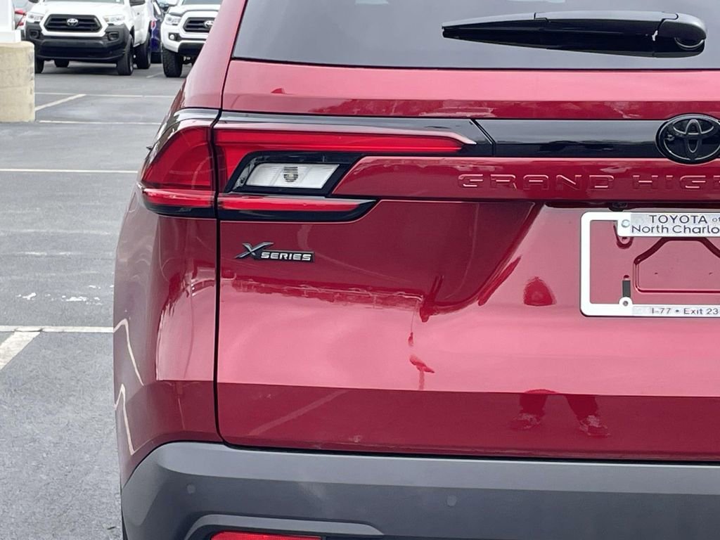 New 2026 Toyota Grand Highlander Limited image 17