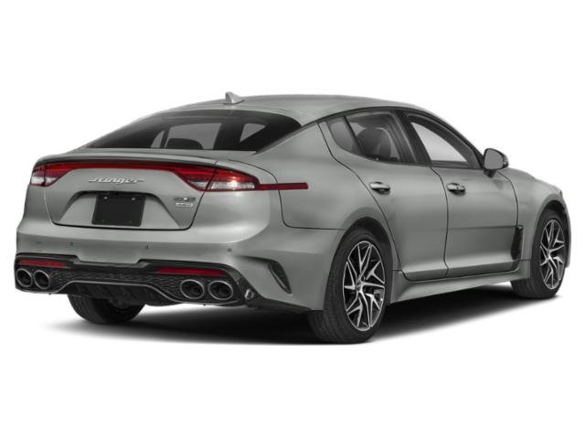 Used 2022 Kia Stinger GT-Line w/ Sun & Sound Package AWD/4WD image 2