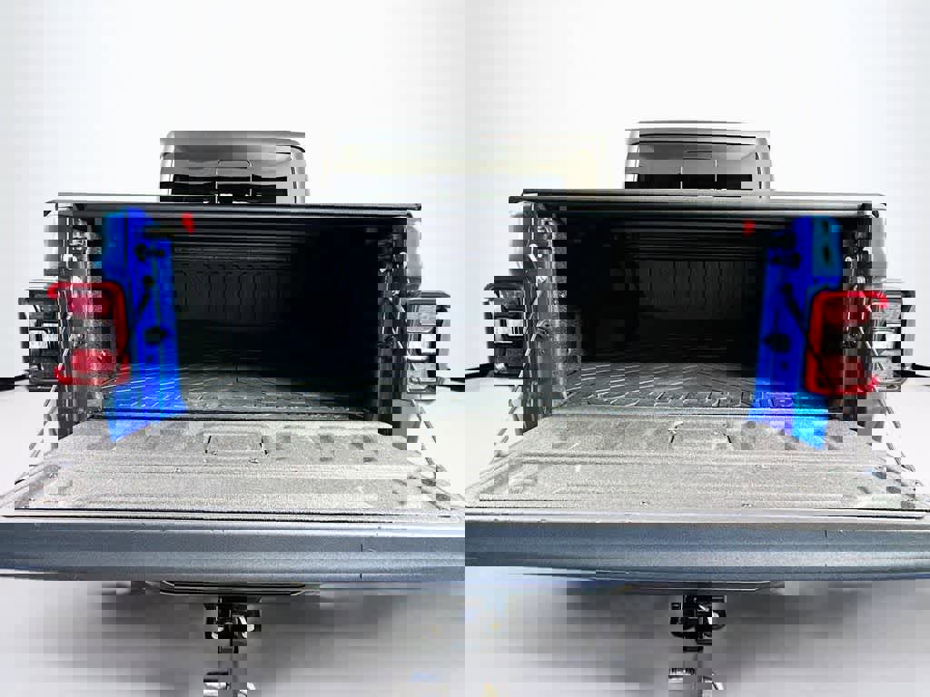 Used 2024 Jeep Gladiator Sport image 21