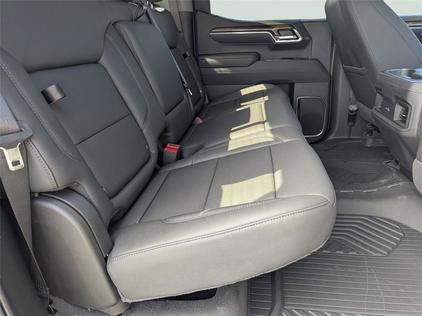 New 2026 Chevrolet Silverado 1500 LT Trail Boss w/ LT Trail Boss Premium Package image 39