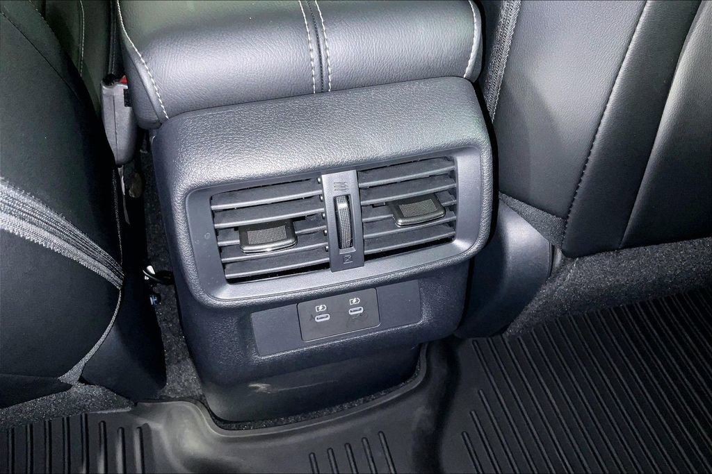 Certified 2025 Nissan Murano SL AWD/4WD image 32