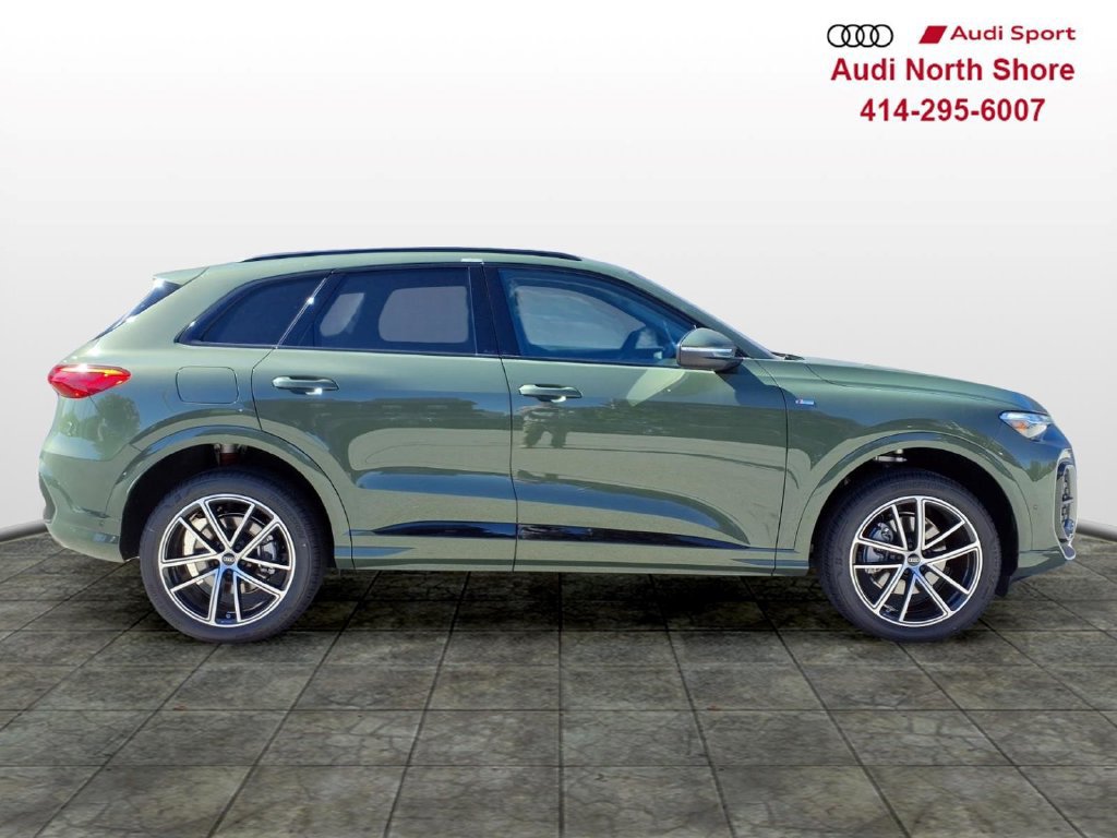 New 2026 Audi Q5 Premium Plus AWD/4WD image 3