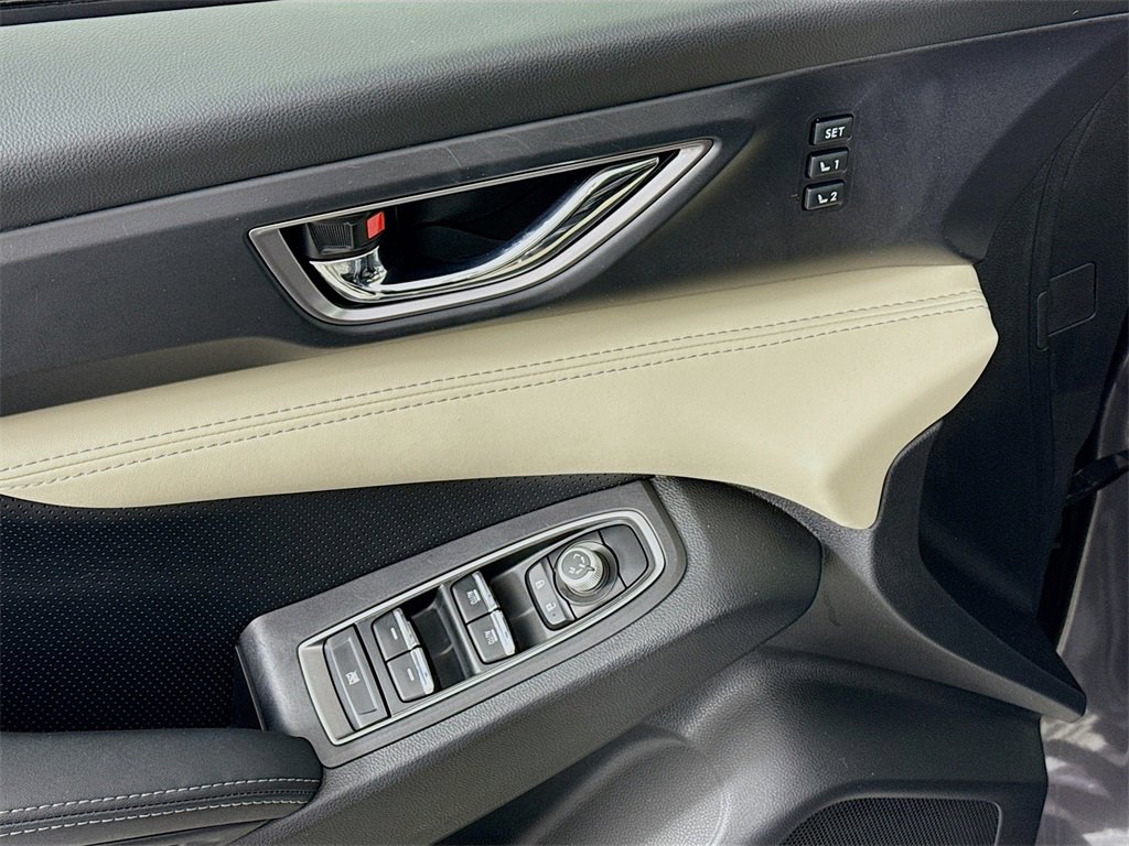 Used 2022 Subaru Ascent Limited w/ Technology Package image 19