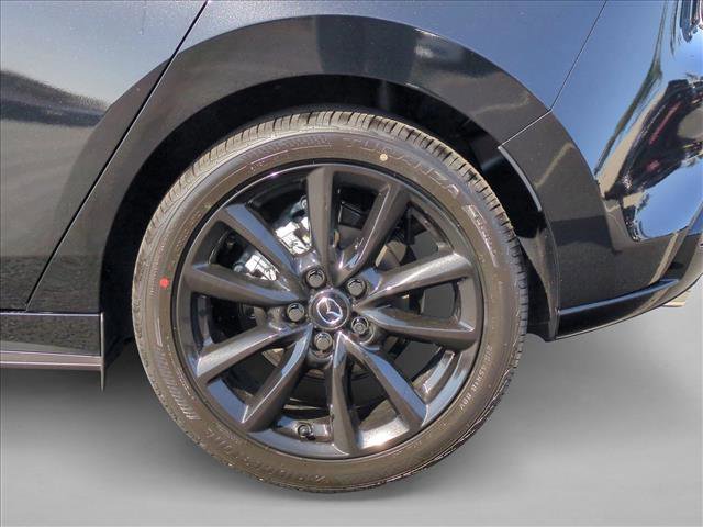 New 2026 MAZDA MAZDA3 Hatchback w/Premium Plus Pkg image 10