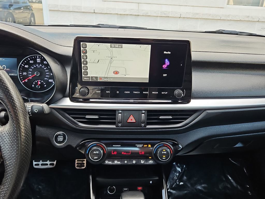 Used 2024 Kia Forte GT-Line w/ GT-Line Premium Package image 15