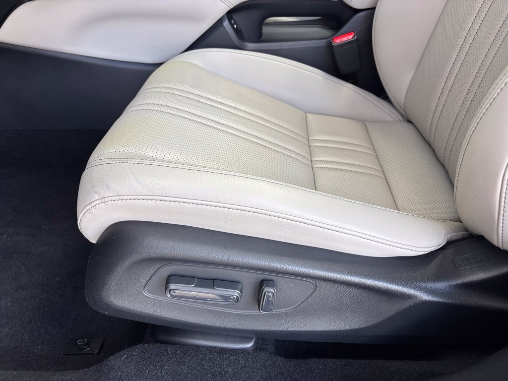 Used 2024 Honda HR-V EX-L image 15