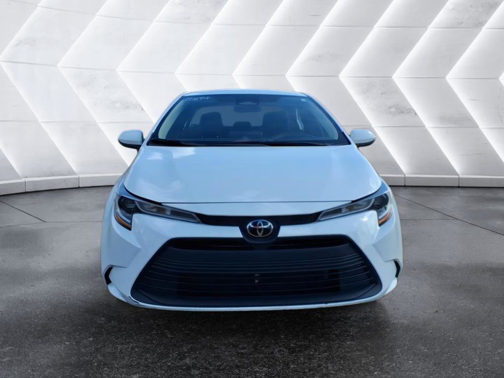 Used 2024 Toyota Corolla LE image 8