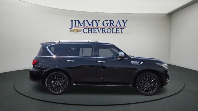Used 2023 INFINITI QX80 Sensory w/ All-Season Package image 2