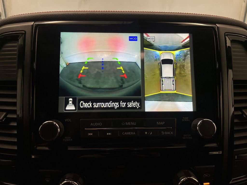 Used 2021 Nissan Titan PRO-4X w/ Pro-4x Convenience Package AWD/4WD image 8