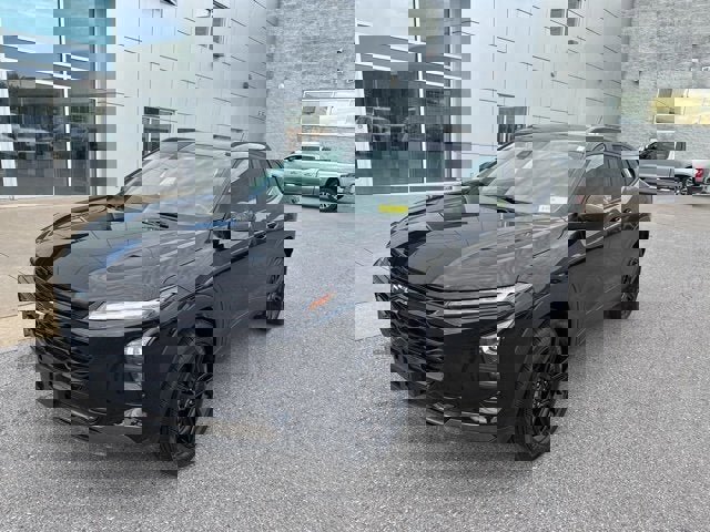 Certified 2025 Chevrolet Trax ACTIV w/ Driver Confidence Package