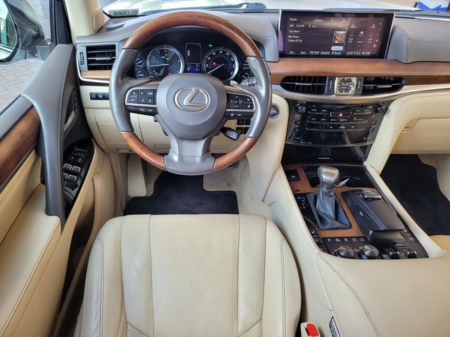 Used 2019 Lexus LX 570 4WD w/ Luxury Package image 19