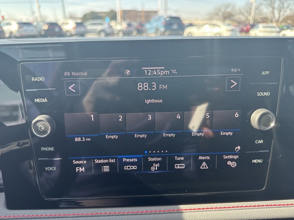 Certified 2025 Volkswagen Jetta GLI Autobahn image 13