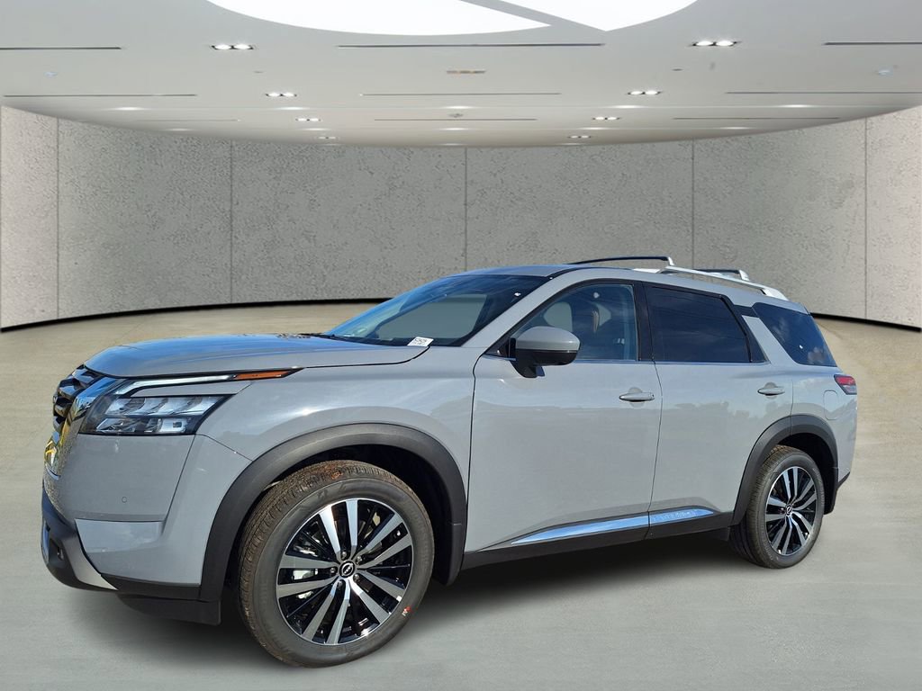 New 2025 Nissan Pathfinder Platinum