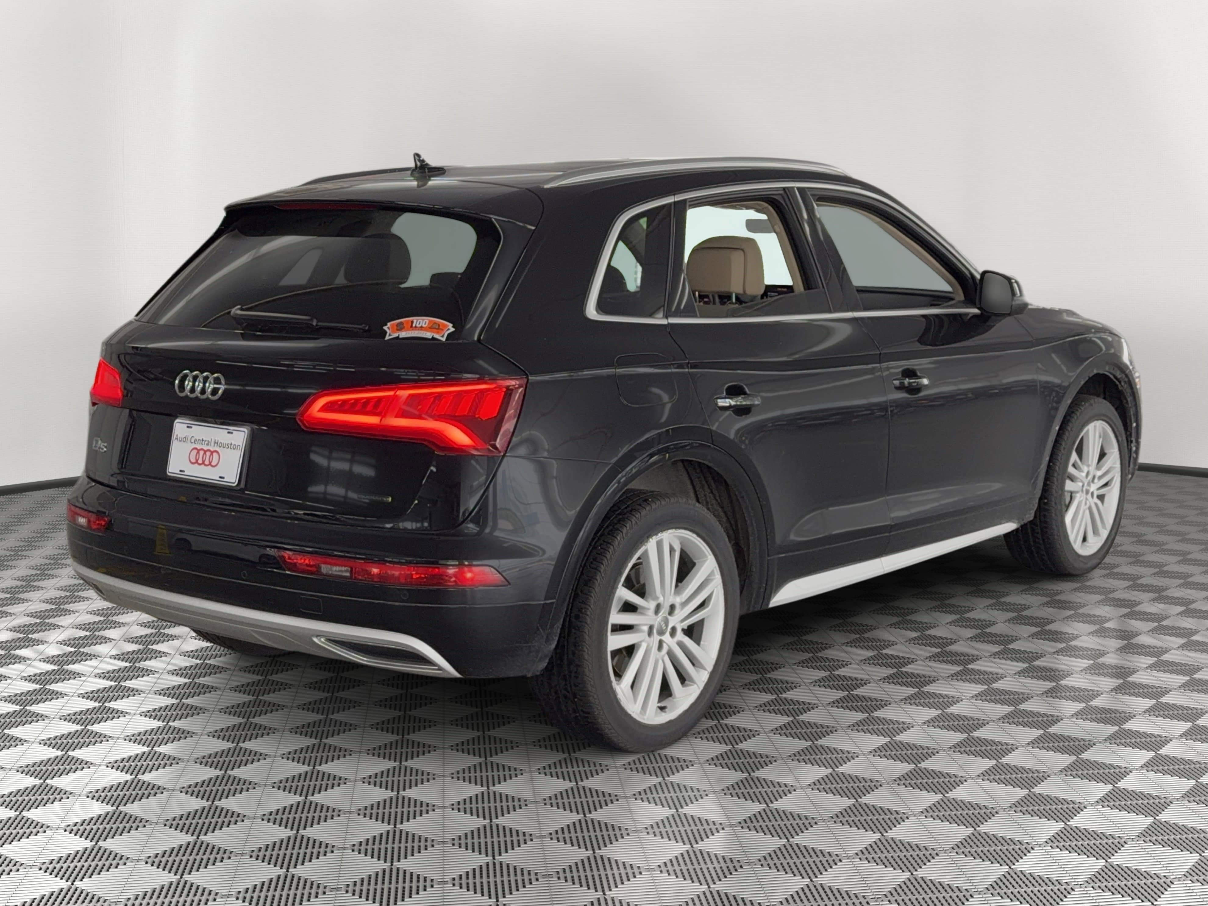 Used 2020 Audi Q5 2.0T Premium Plus AWD/4WD image 9