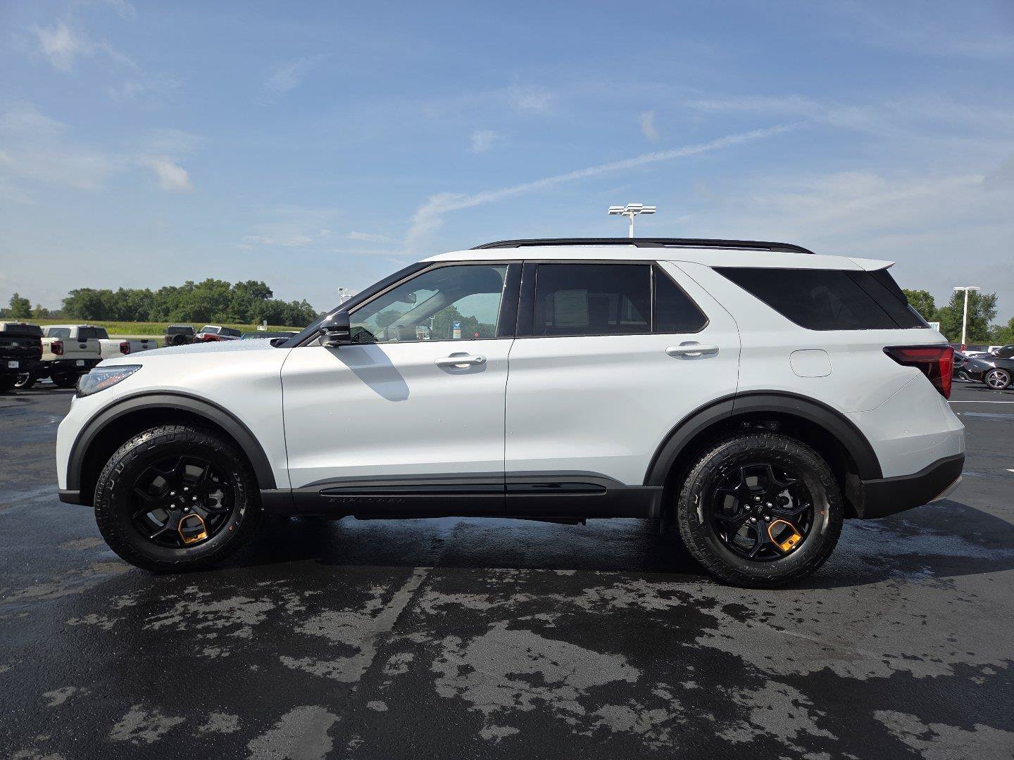 New 2026 Ford Explorer Tremor w/ Tremor Ultimate Package AWD/4WD image 16