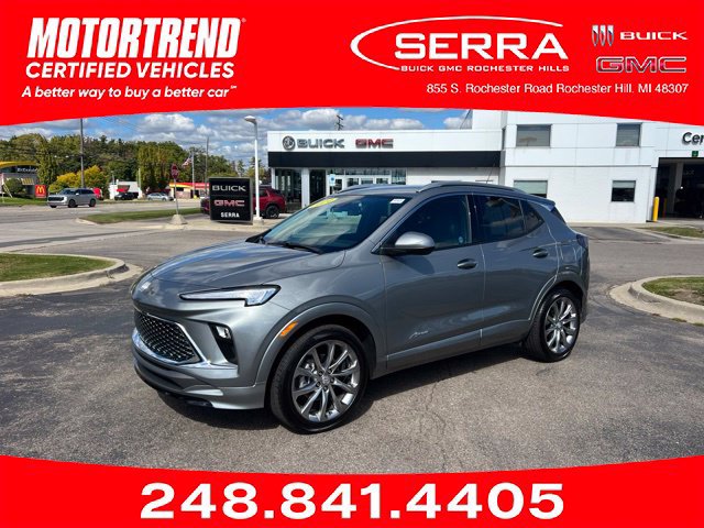 Used 2024 Buick Encore GX Avenir w/ Avenir Convenience Package FWD image 1
