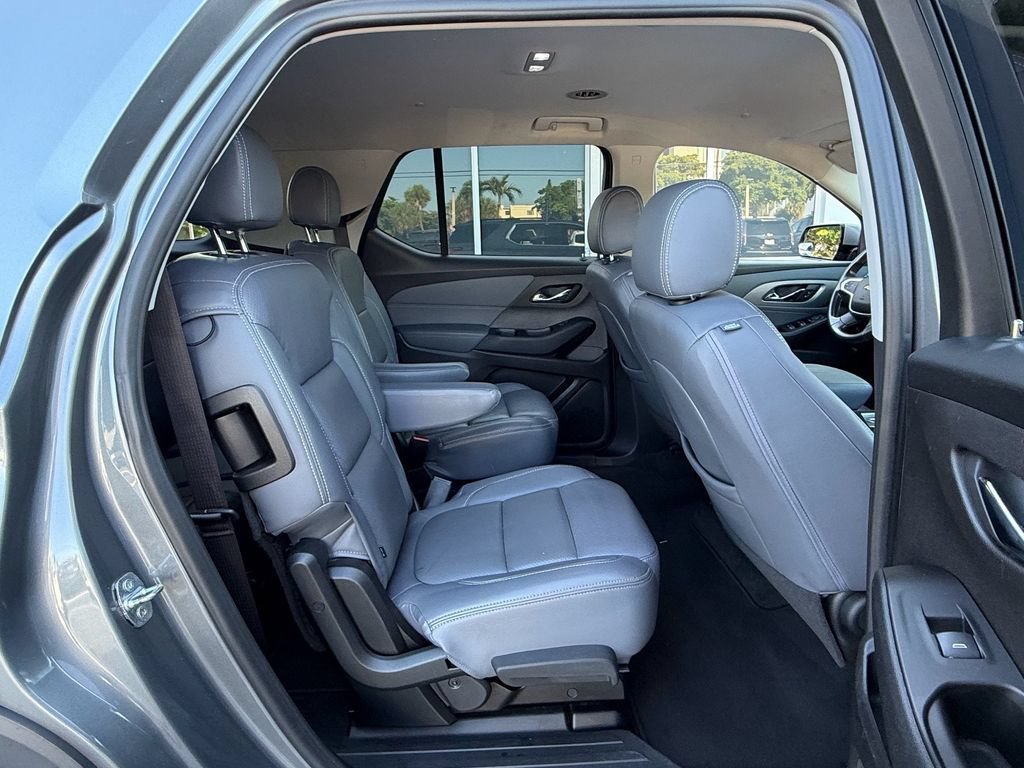 Certified 2019 Chevrolet Traverse LT AWD/4WD image 17