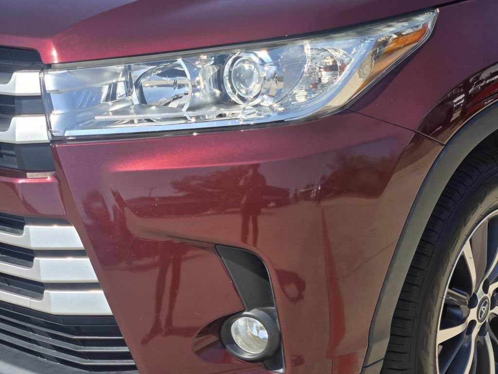 Used 2017 Toyota Highlander XLE FWD image 15