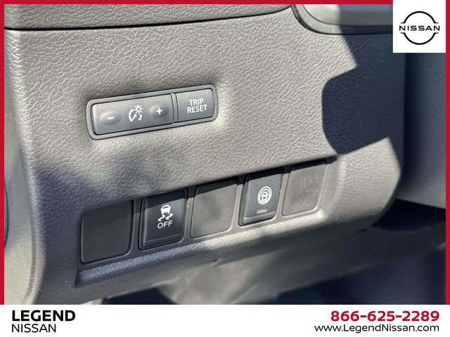 Used 2024 Nissan Murano SV w/ SV Midnight Edition Package AWD/4WD image 18