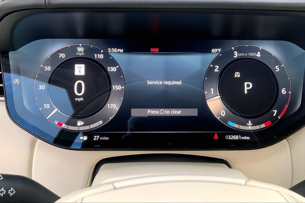 Used 2023 Land Rover Range Rover Long Wheelbase Autobiography image 25