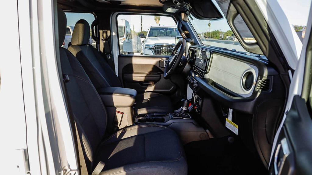New 2026 Jeep Gladiator Willys image 20