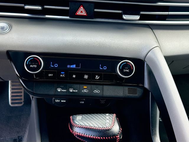Certified 2025 Hyundai Elantra Sport FWD image 15