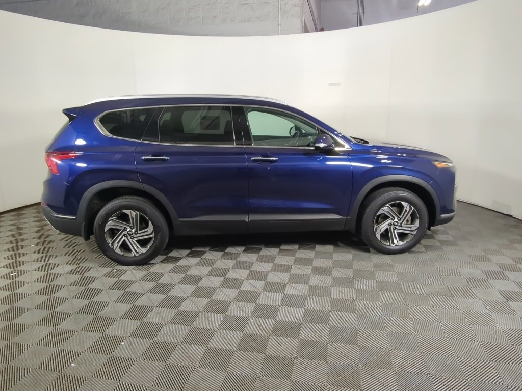 Used 2023 Hyundai Santa Fe SEL image 3