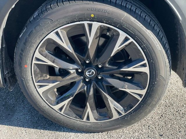 Certified 2024 MAZDA CX-90 Plug-In Hybrid w/ Premium Pkg image 32