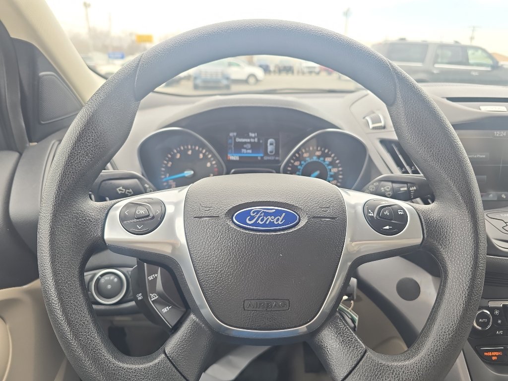 Used 2015 Ford Escape SE w/ Equipment Group 201A image 20