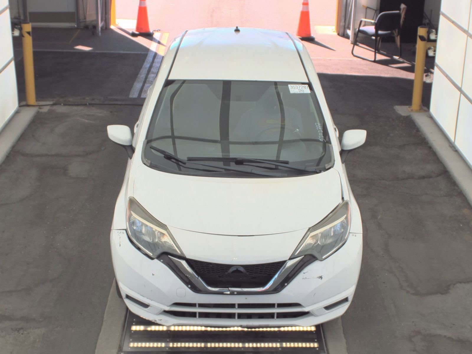 Used 2018 Nissan Versa Note SV image 5