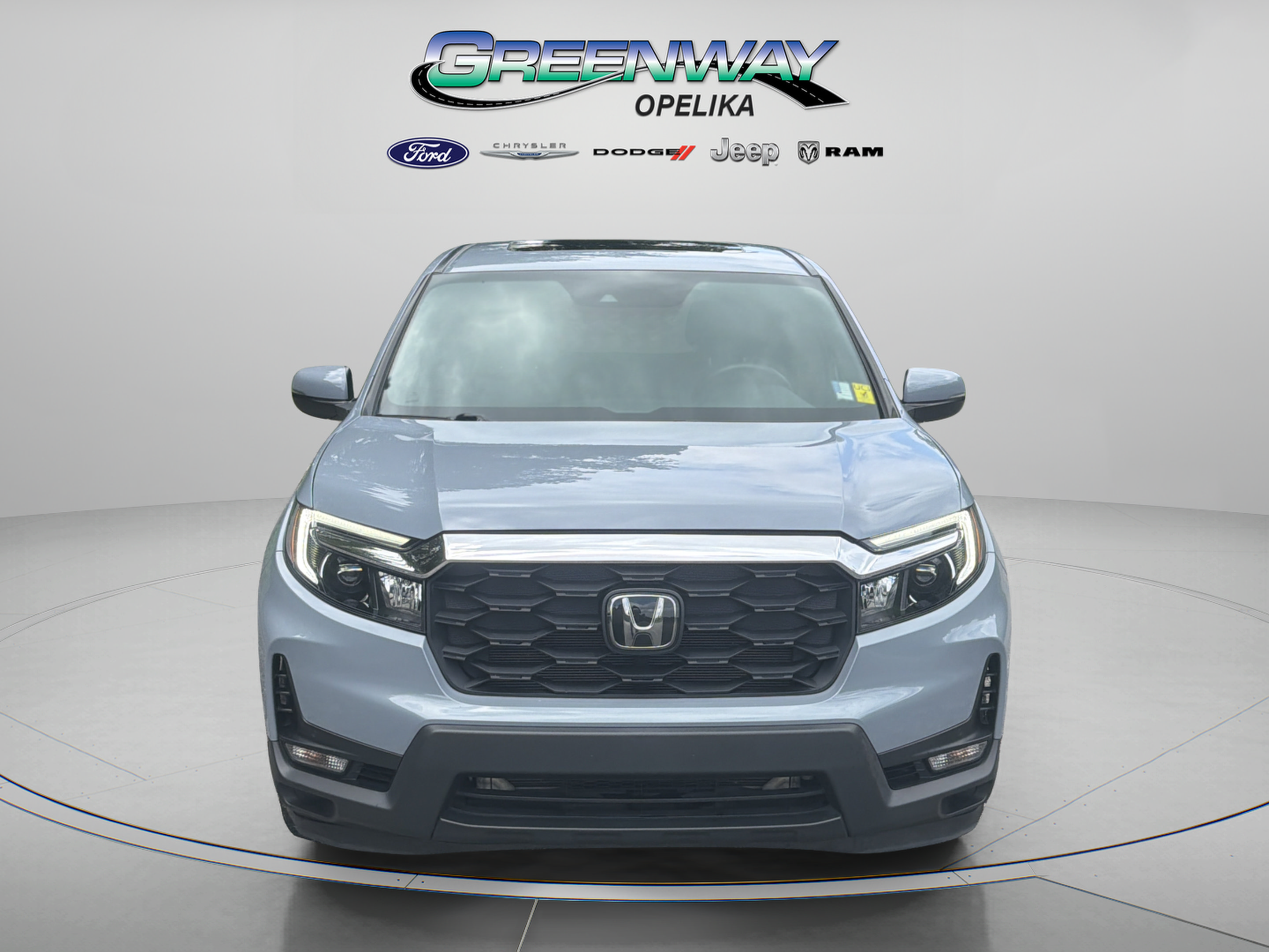 Used 2023 Honda Passport EX-L image 2