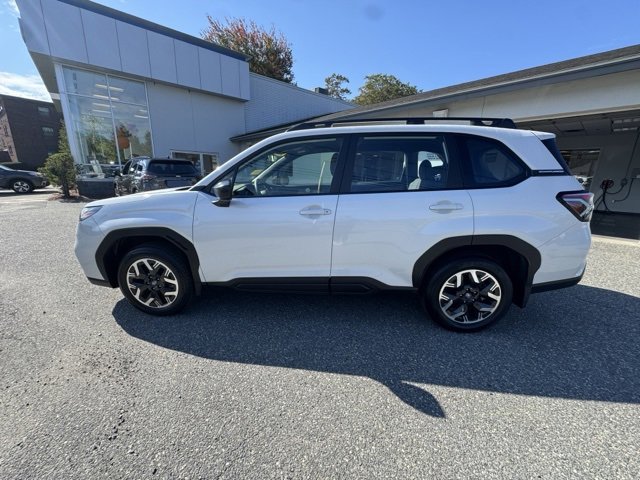 Used 2025 Subaru Forester image 5