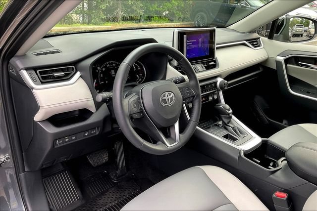 Used 2024 Toyota RAV4 XLE Premium w/ Weather Package AWD/4WD image 17