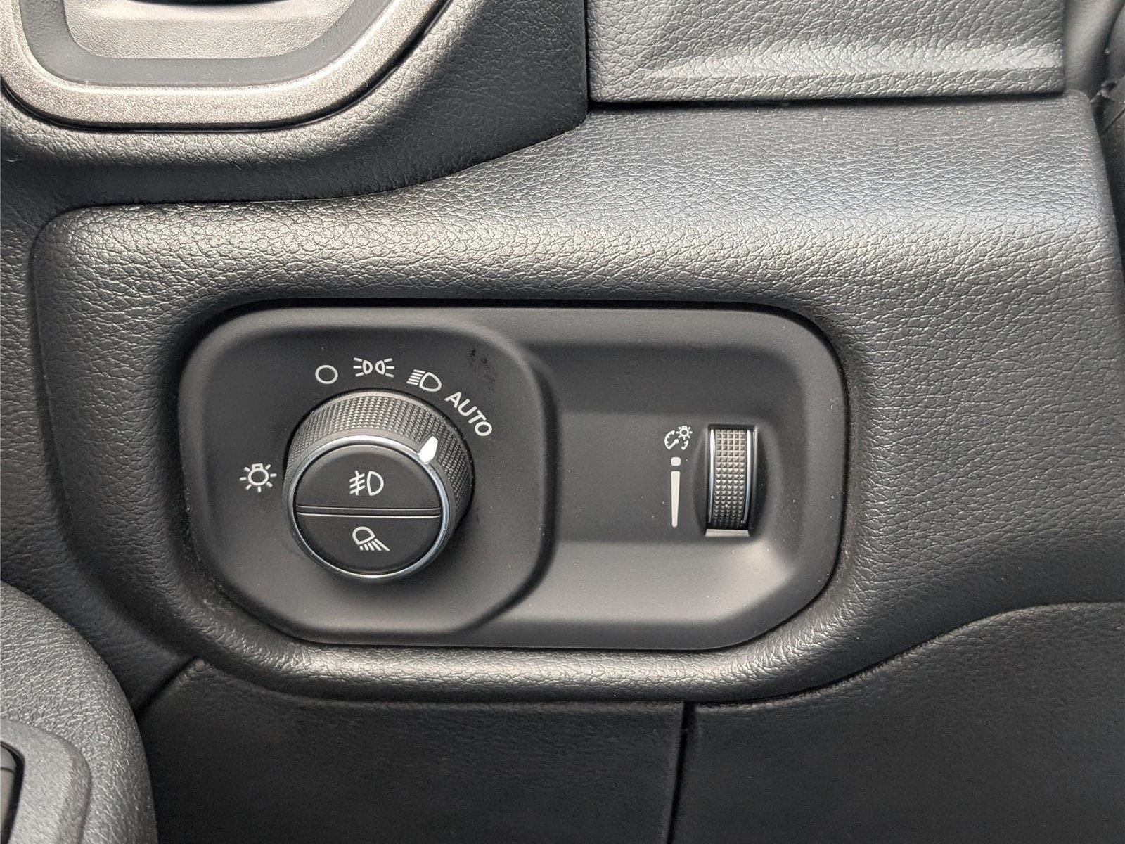 New 2026 RAM 3500 Tradesman AWD/4WD image 15