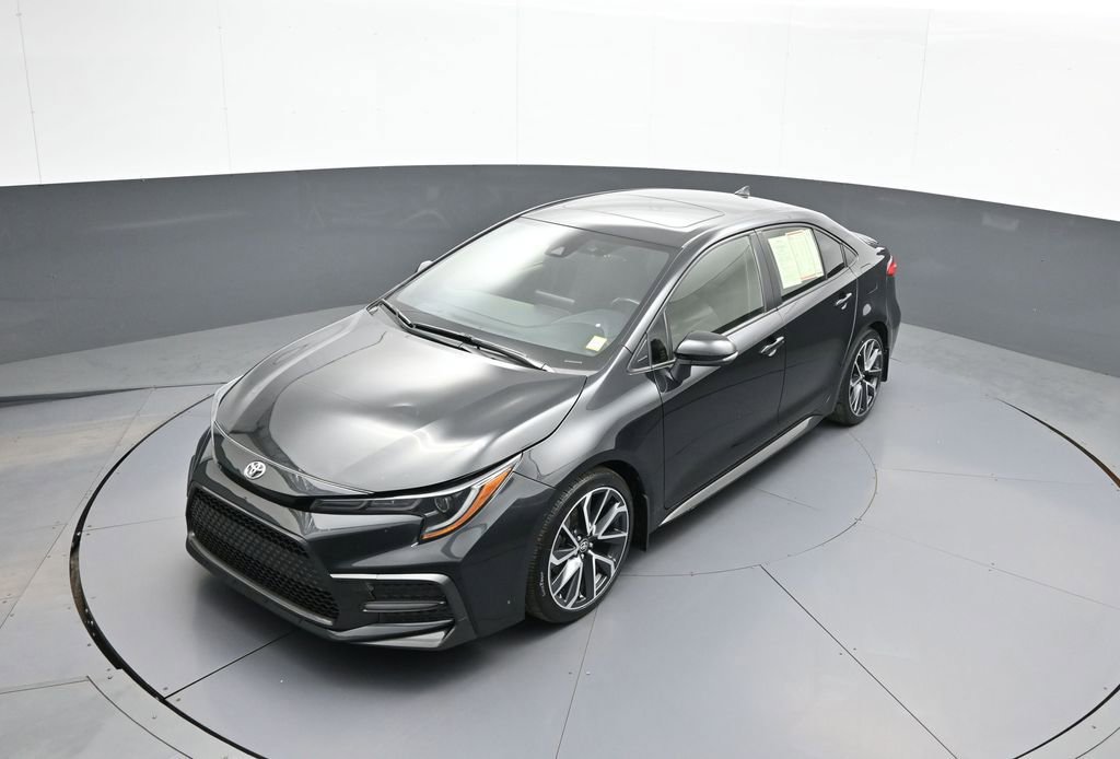 Certified 2022 Toyota Corolla SE w/ SE Premium Package image 33