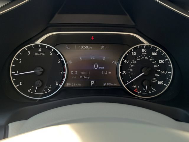 Used 2018 Nissan Murano SV FWD image 16
