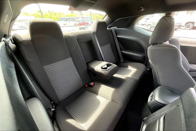 Used 2022 Dodge Challenger R/T w/ Blacktop Package image 20