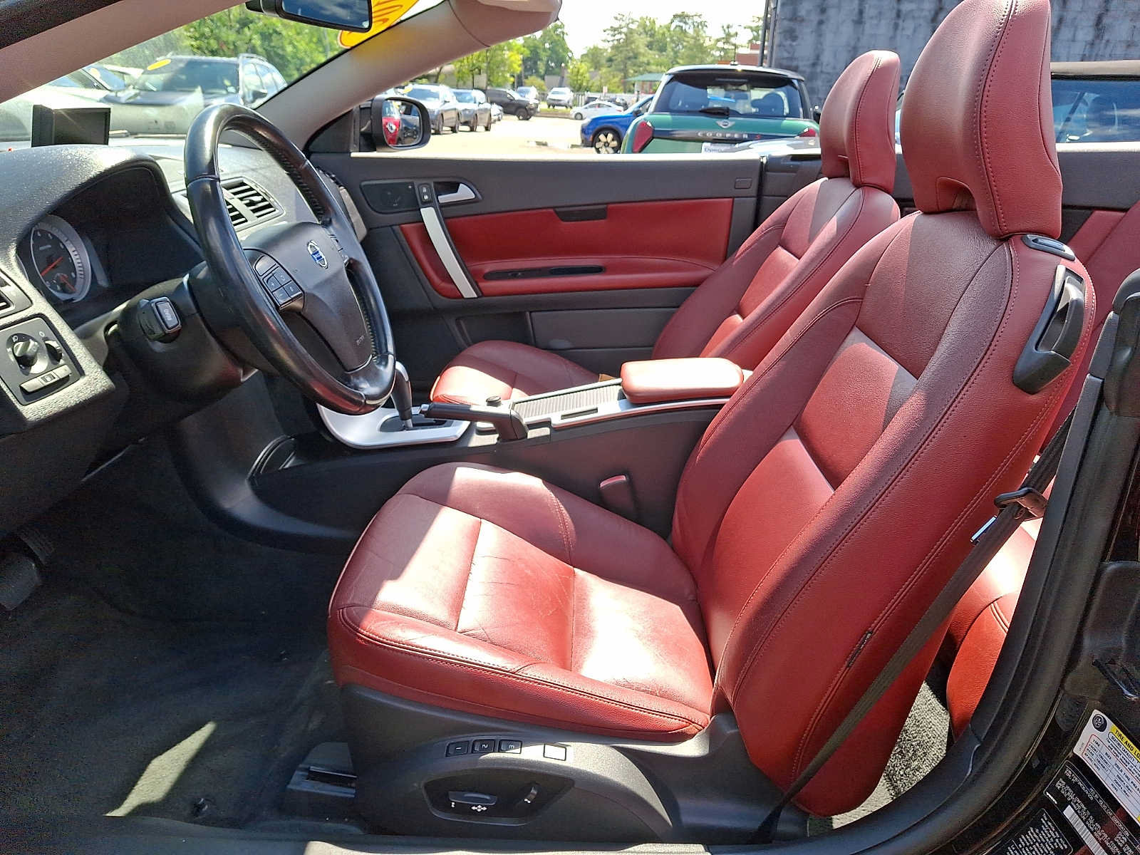 Used 2013 Volvo C70 T5 FWD image 11