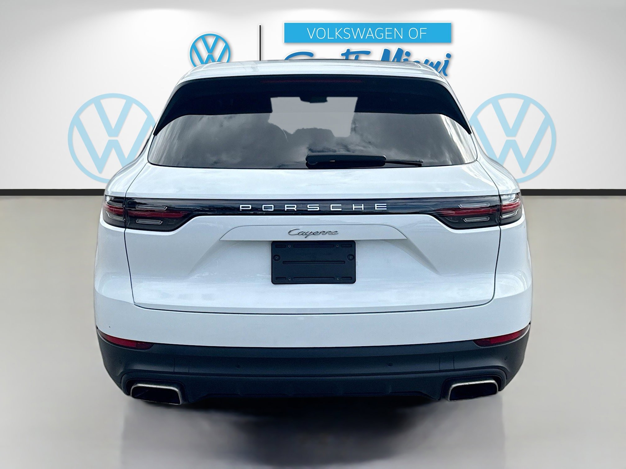 Used 2021 Porsche Cayenne AWD/4WD image 6