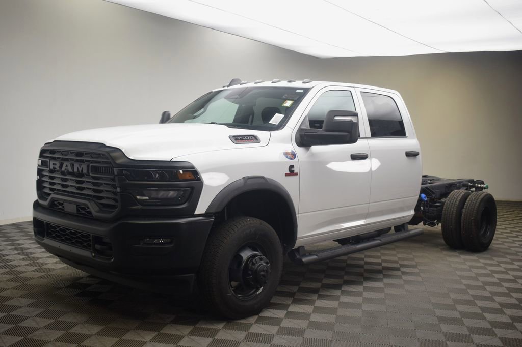 New 2026 RAM 3500 Tradesman AWD/4WD image 13