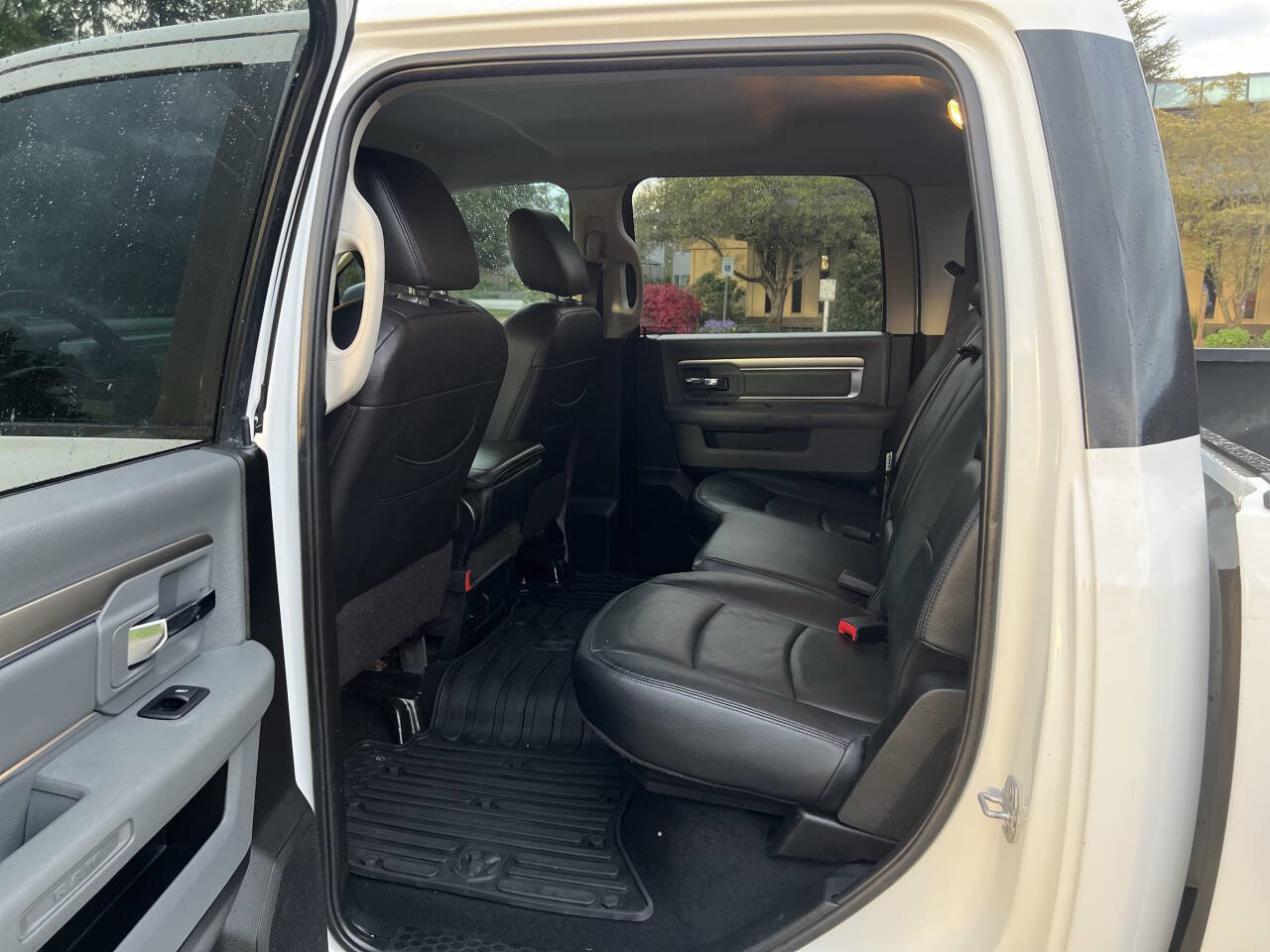 Used 2019 RAM 1500 Classic SLT w/ Protection Group AWD/4WD image 23