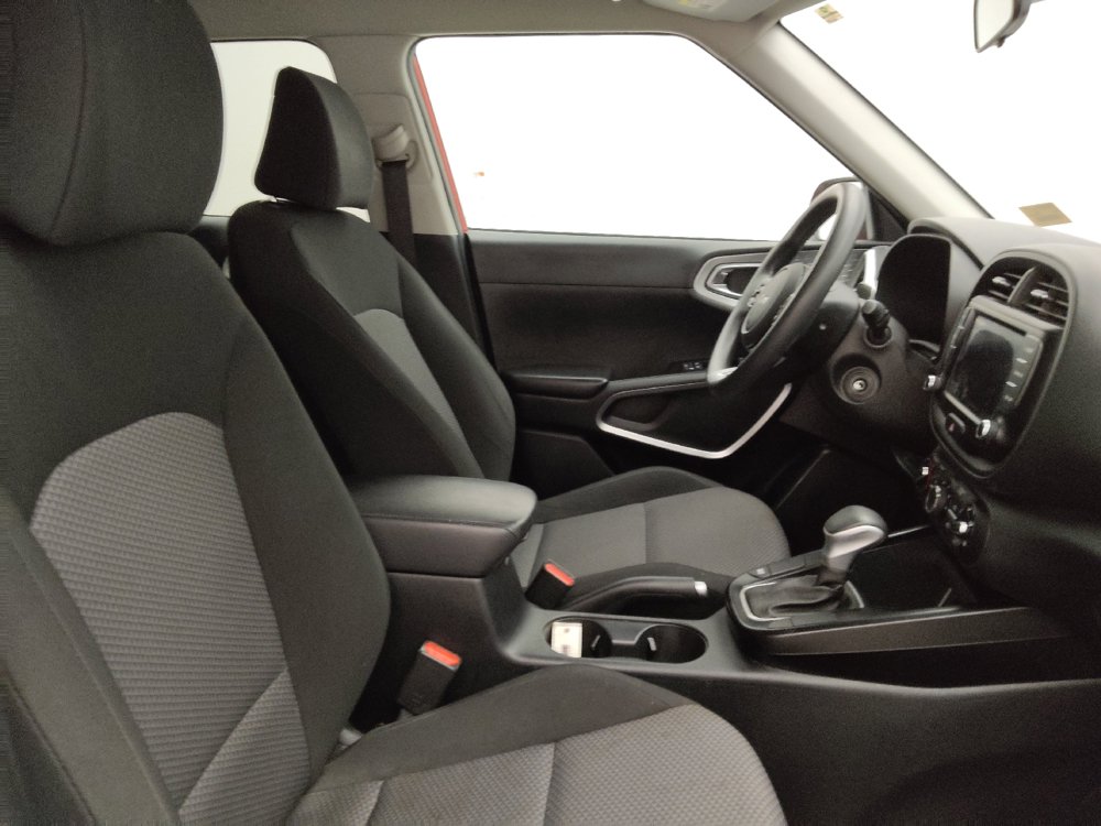 Used 2022 Kia Soul LX FWD image 21